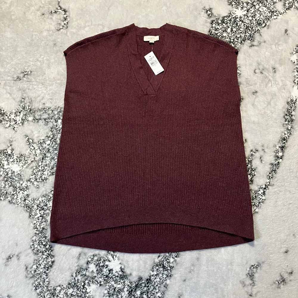 Loft Sweater Womens Size Medium Burgundy‎ Speckled V Neck Sleeveless Preppy